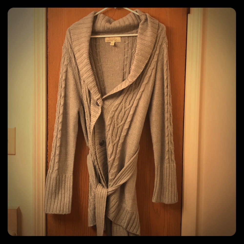 Cabela’s Women’s Gray Sweater